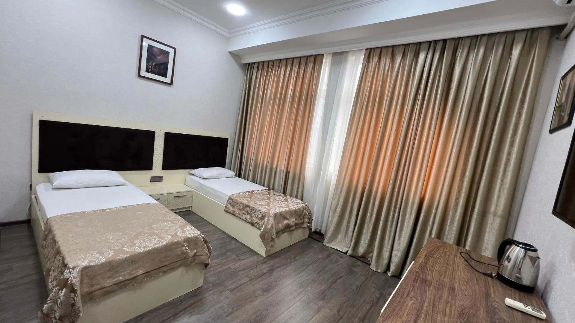 A&H Baku Center Inn Hotel